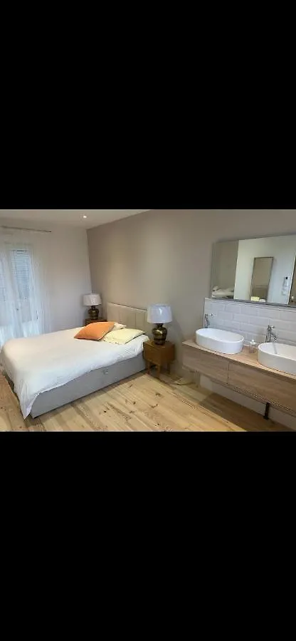 Magnifique Appartement Entierement Neuf Centre Ville Cannes Le Cannet Apartment