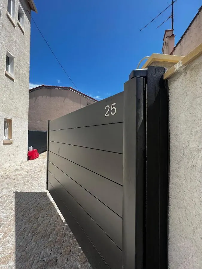 Magnifique Appartement Entierement Neuf Centre Ville Cannes Le Cannet Apartment